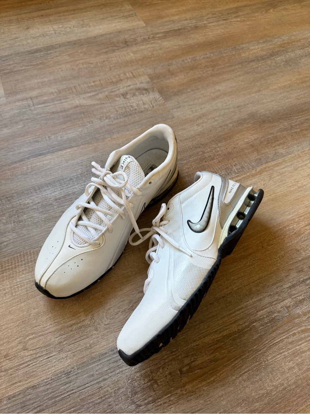 Nike Men’s Reax Trainer III Synthetic Leather Training Sneakers